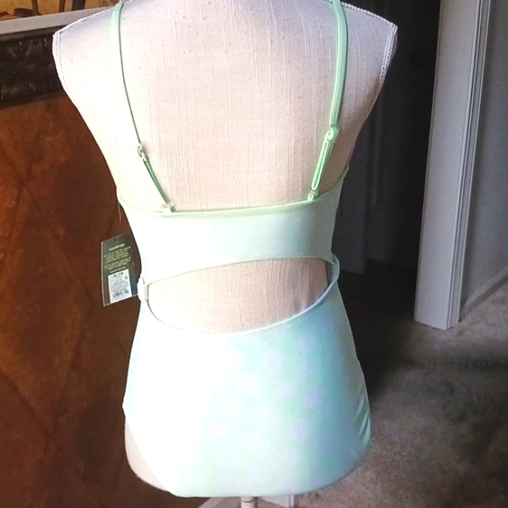 ART Class Girl's Fully Lined One Piece Swimsuit Neon Green/White Size XL - Picture 7 of 14